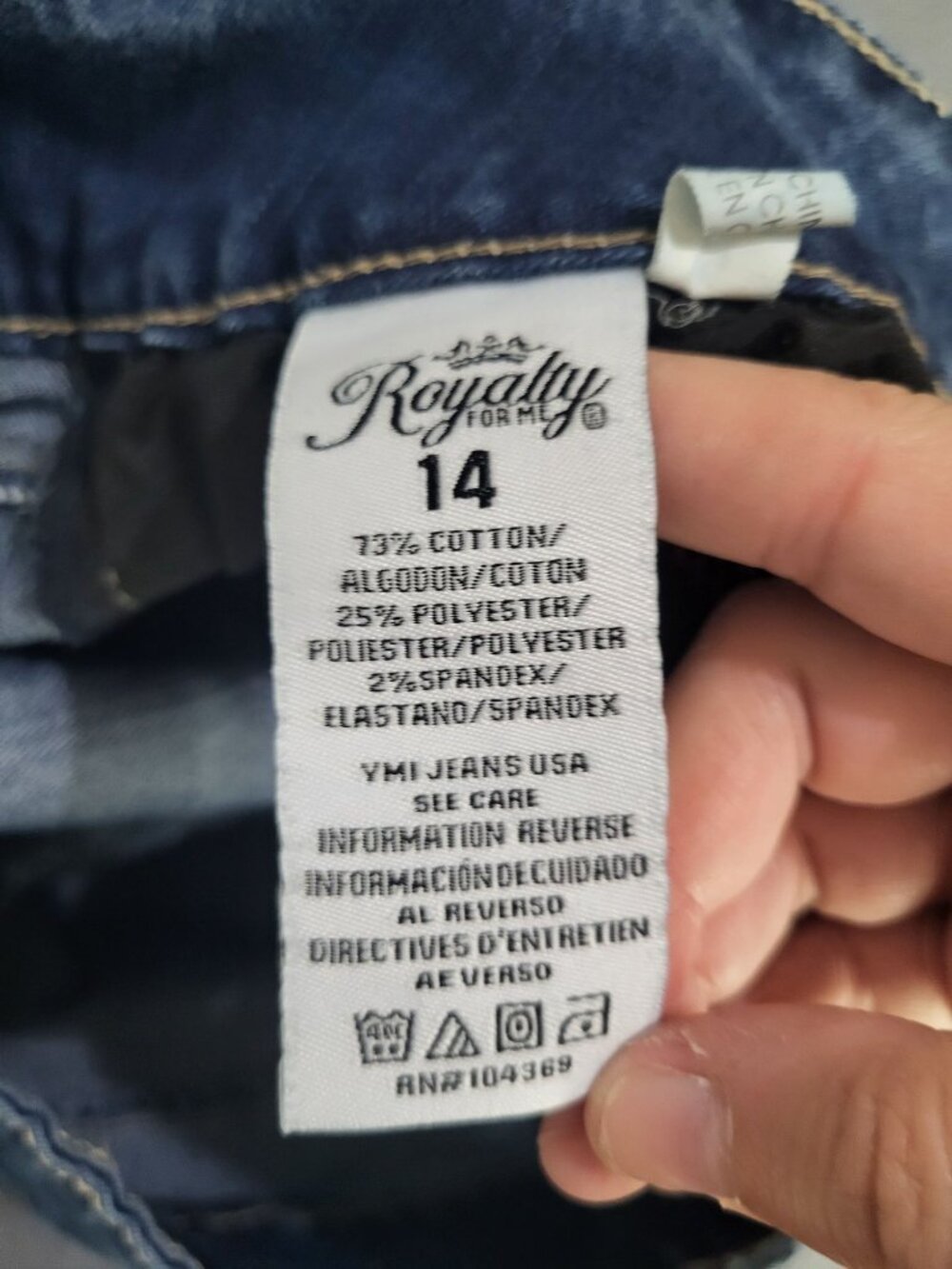 Royalty For Me YMI SZ 14 2 Button Ankle Jeans Rolled Cuff - Picture 4 of 9